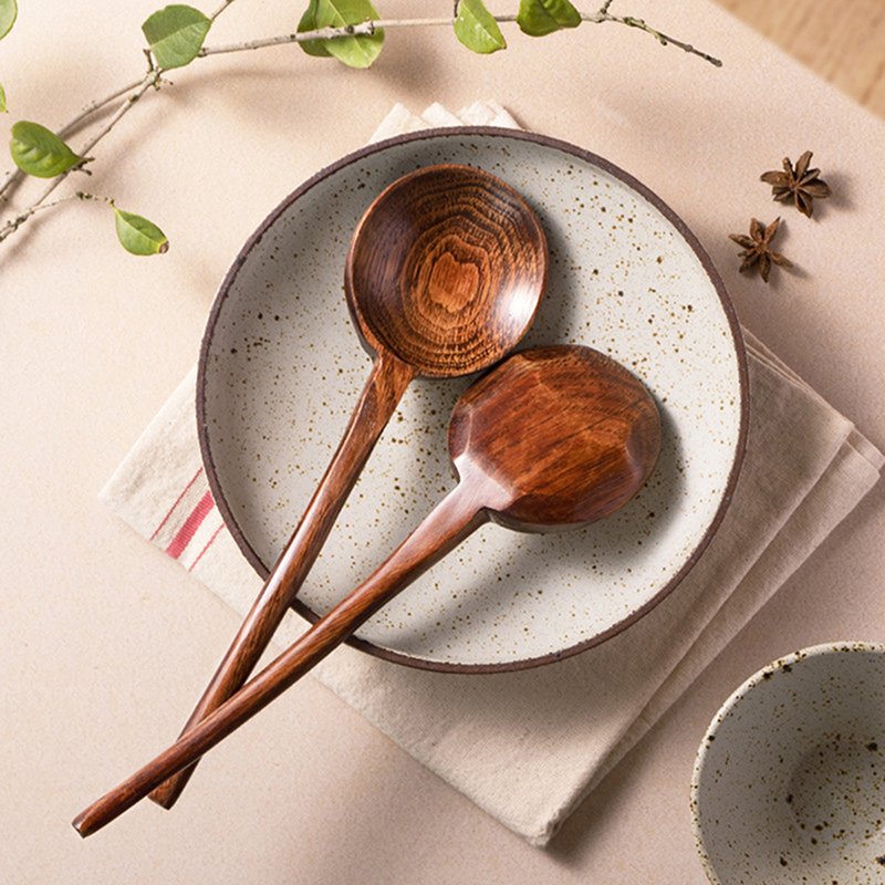Sendok Kayu dengan Gagang Panj - Home Cooking In Japanese ulasan dan harga