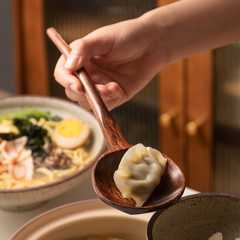 Sendok Kayu dengan Gagang Panj - Home Cooking In Japanese ulasan dan harga